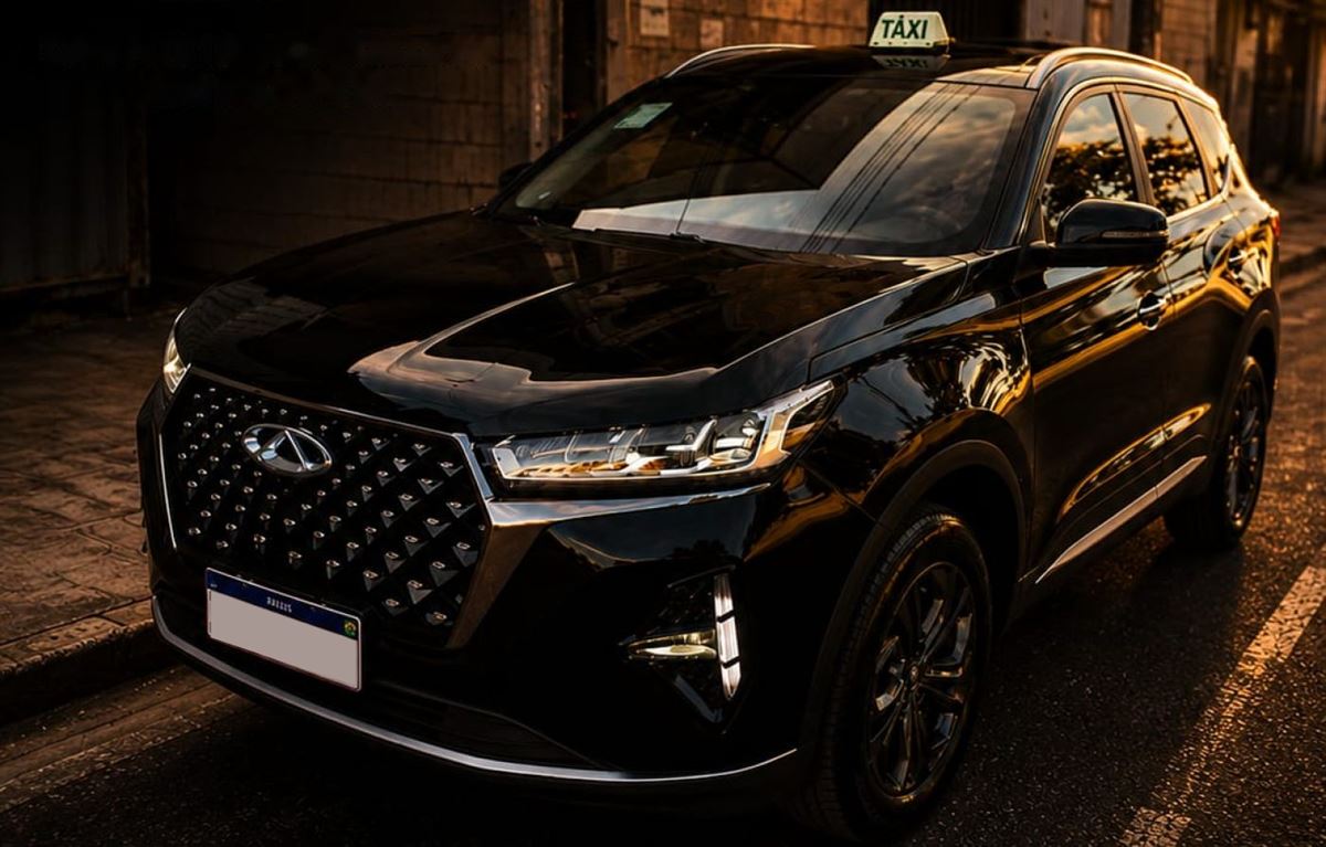 SUV executivo preto